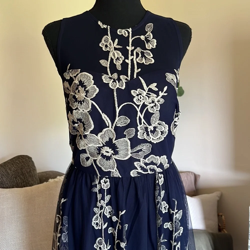 Beige‎ by eci Black Taupe-Gold Embroidered Mesh Cocktail Social Dress S…
